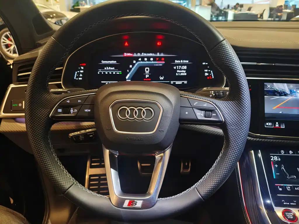 AUDI SQ7