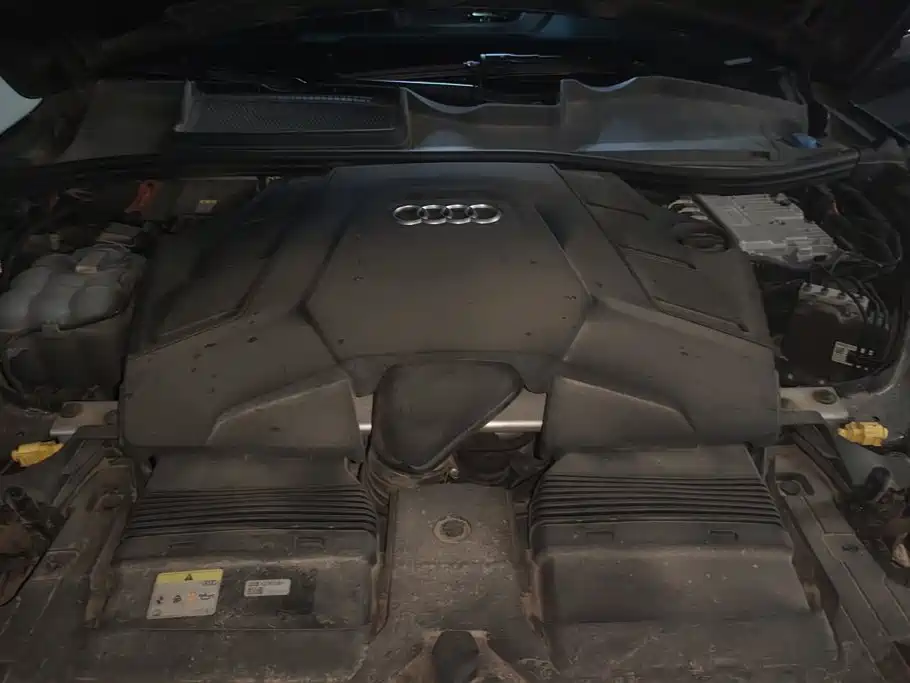 Audi Q7 — миниатюра 10