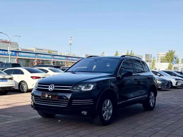 Volkswagen Touareg 2014