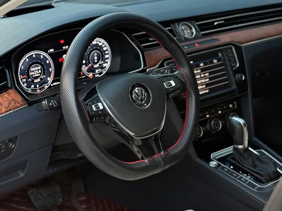 Volkswagen Magotan