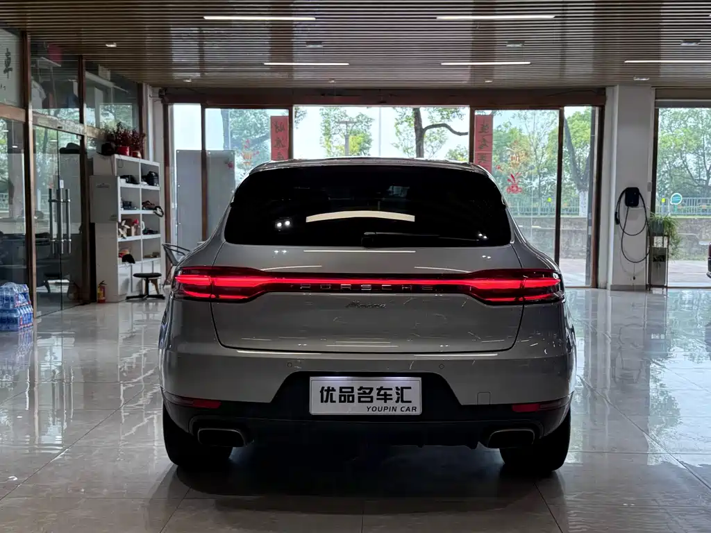 Porsche Macan — миниатюра 5