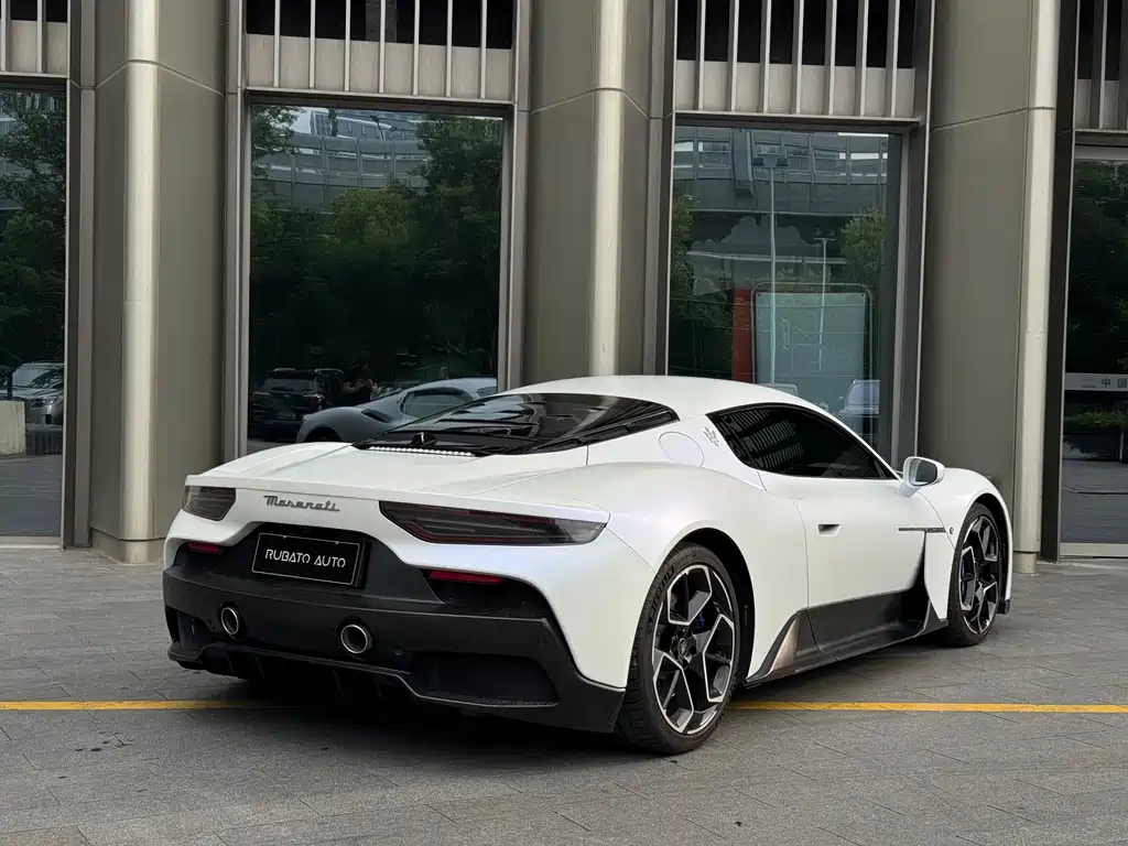 Maserati MC20 2020 3.0T Standard