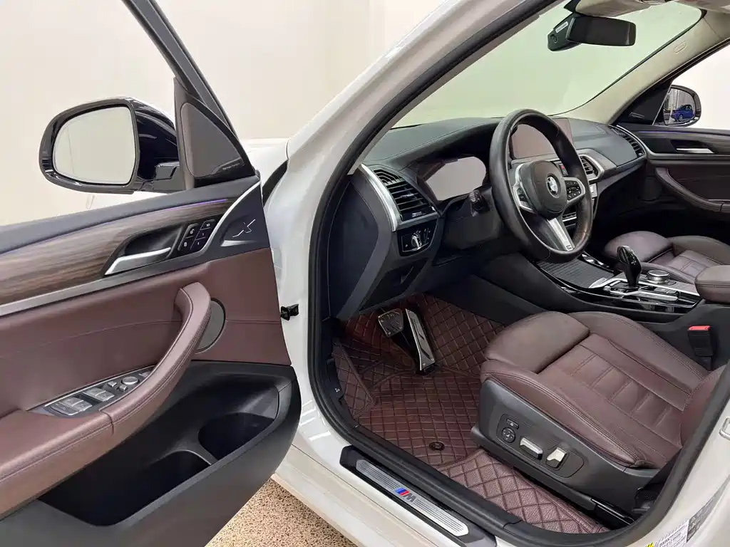 BMW X3 — миниатюра 24