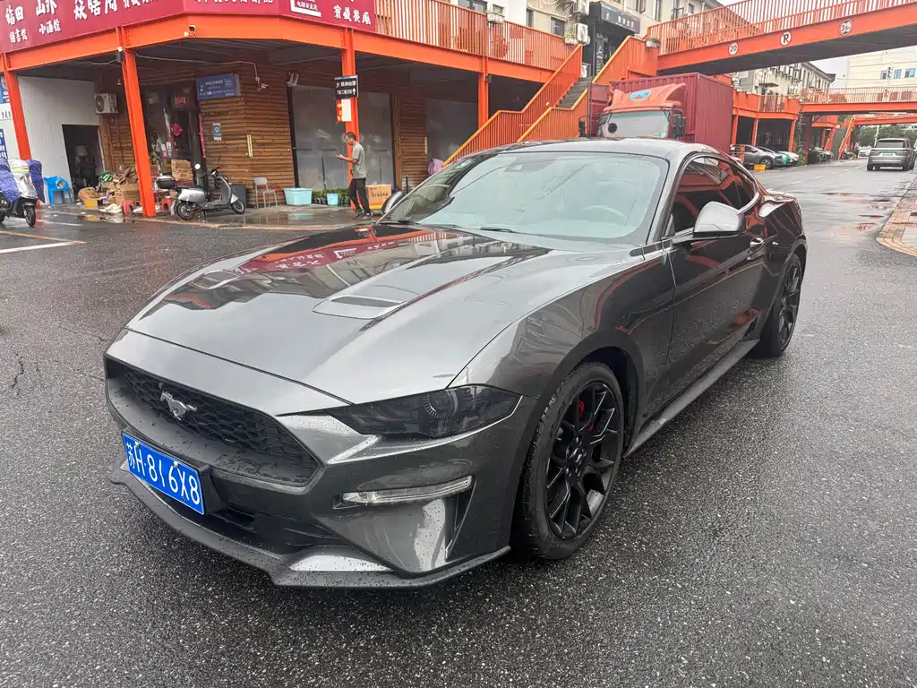 Ford Mustang 2020 2.3L EcoBoost