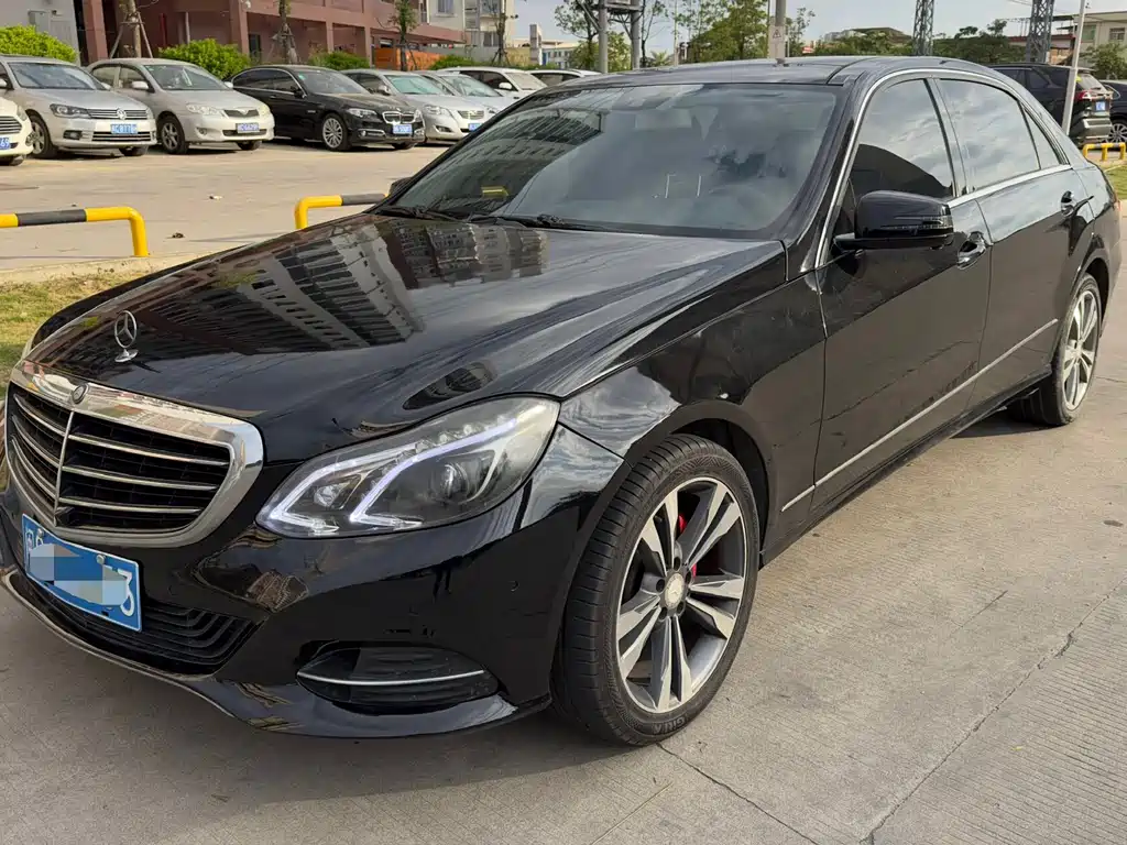 Mercedes-Benz E-Class 2013