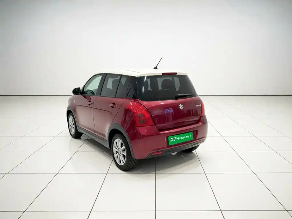 Suzuki Swift — миниатюра 4