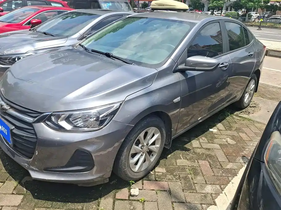 Купить Chevrolet Cavalier
