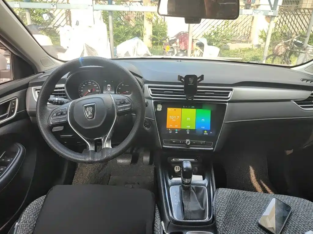Roewe i5 — миниатюра 5