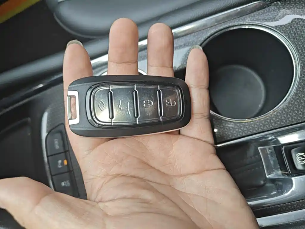 Chevrolet Malibu XL — миниатюра 9