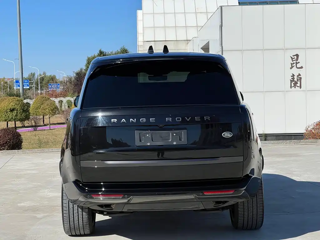 Land Rover Range Rover 2025 — фото 12