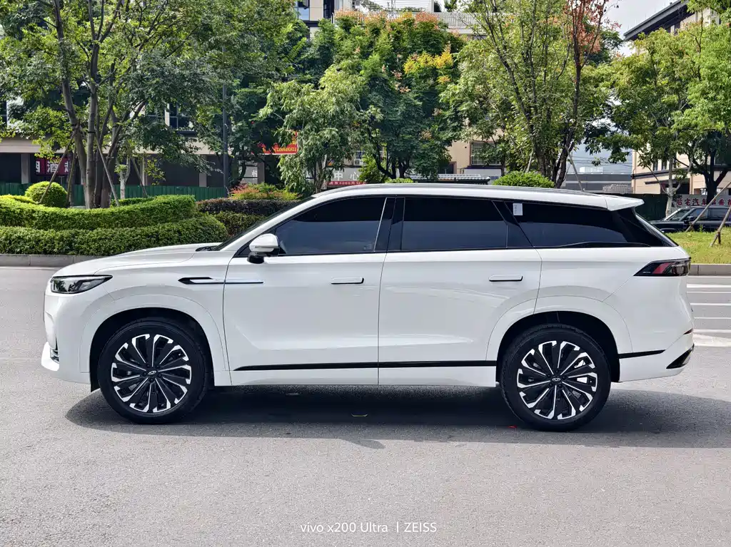Chery Tiggo 9 — миниатюра 12