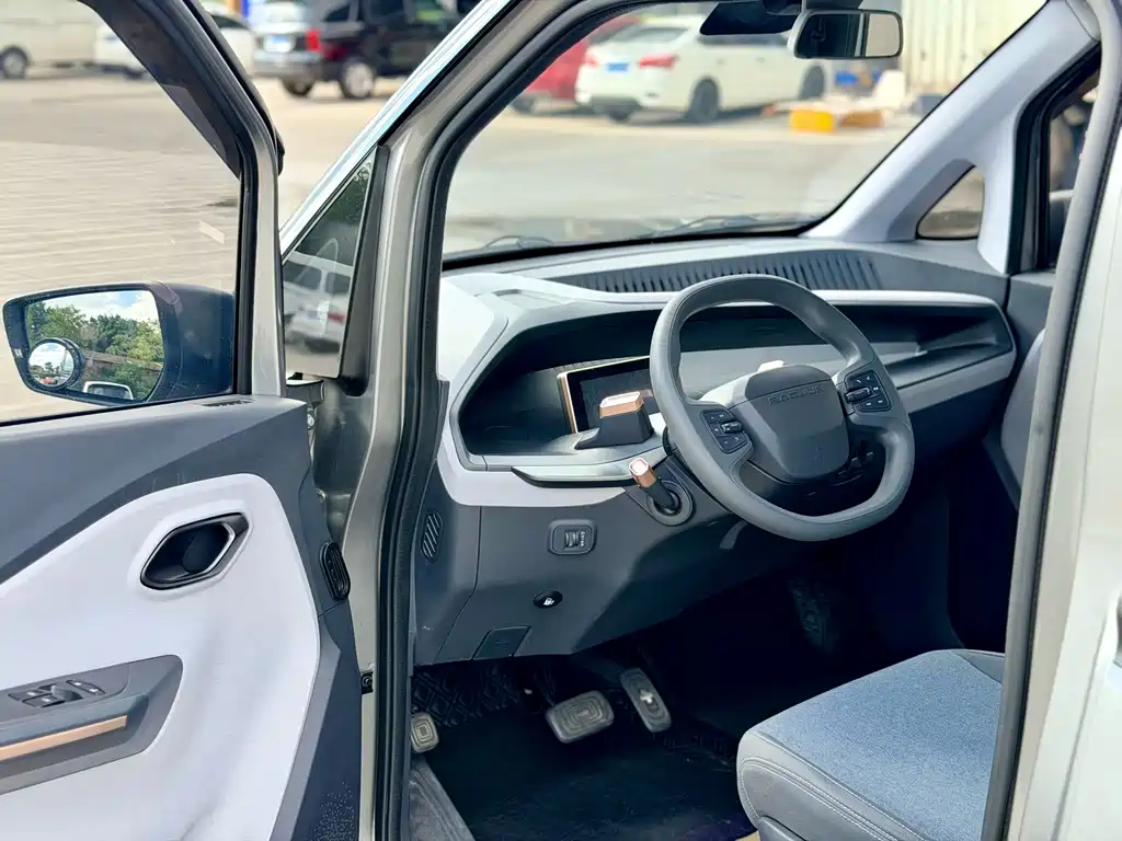 Baojun E200 — миниатюра 8