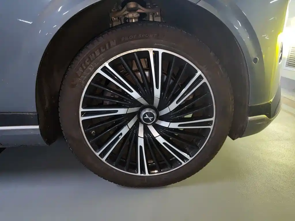 XPeng G9 — миниатюра 9
