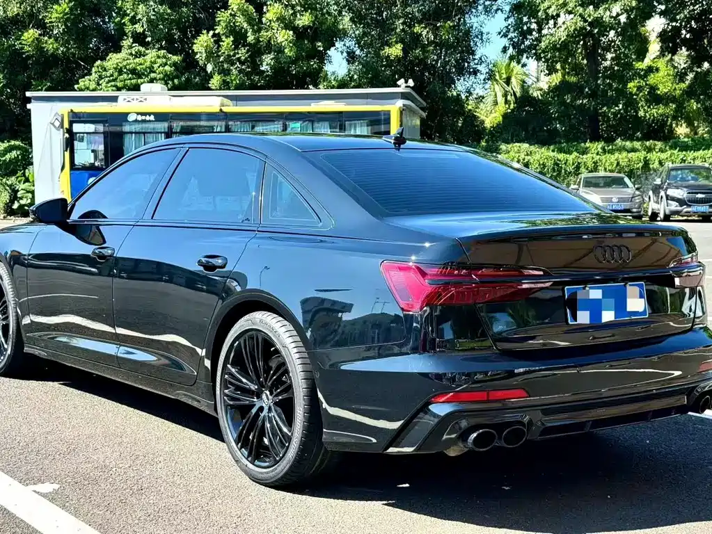 Audi A6L — миниатюра 7