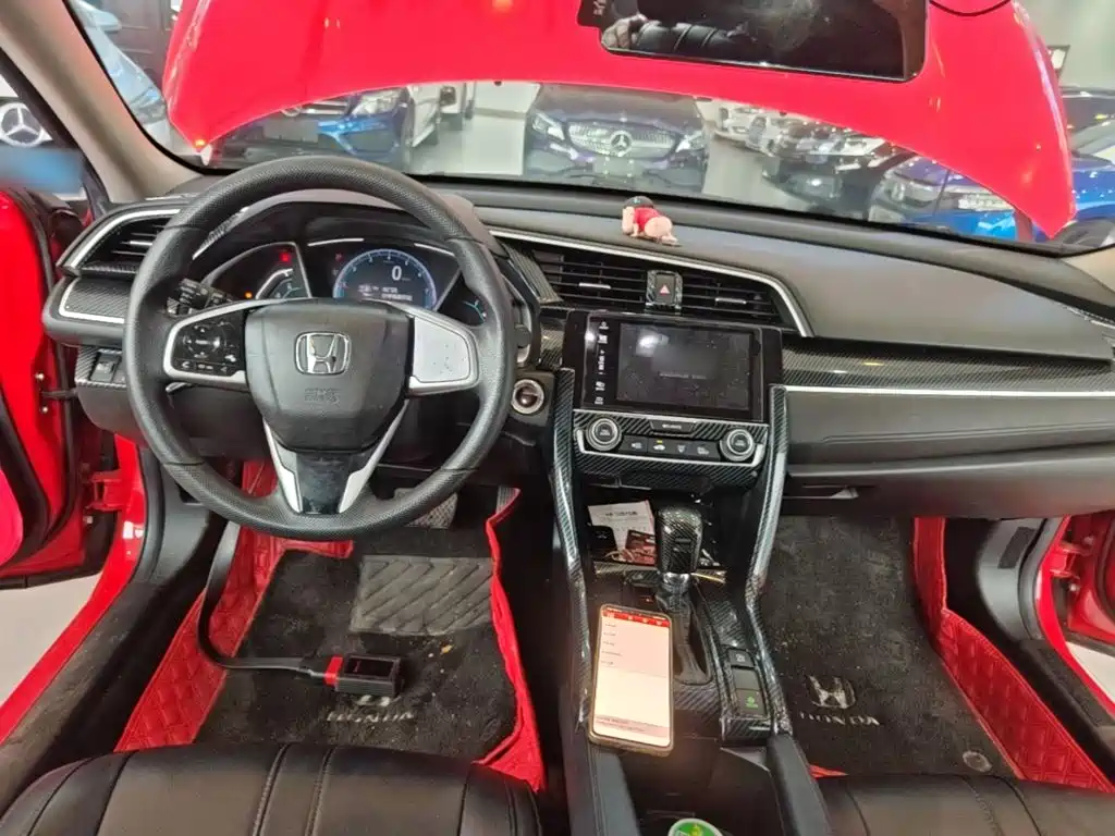 Honda Civic — миниатюра 10