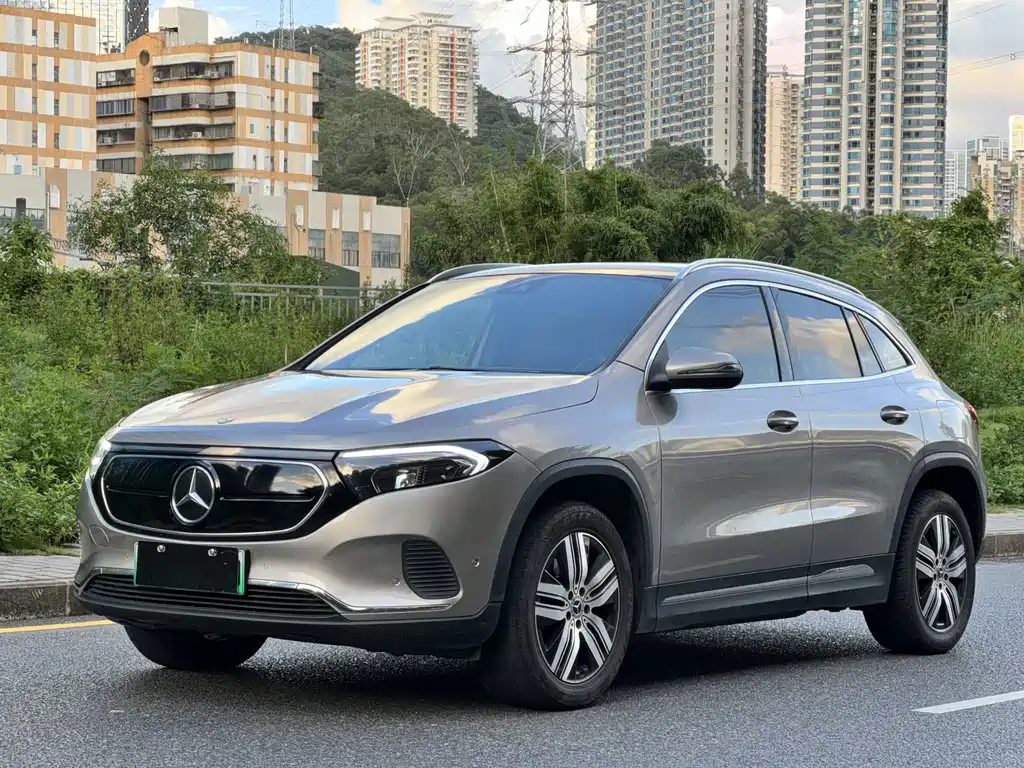 Mercedes-Benz EQA