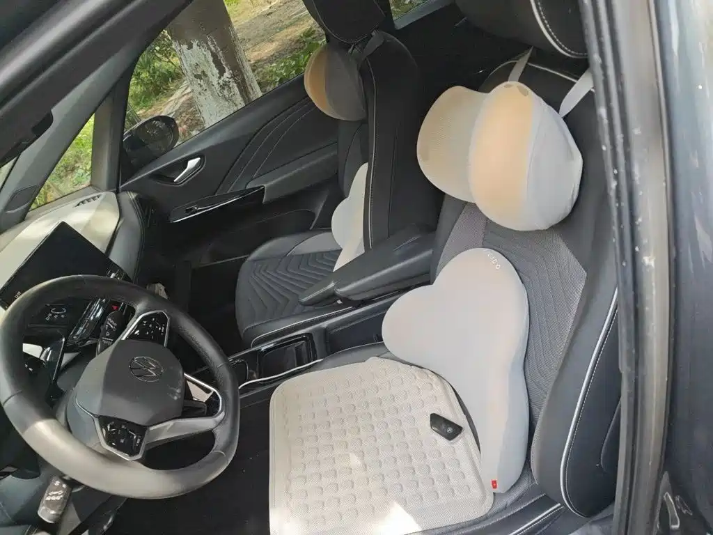 Volkswagen ID.3 — миниатюра 16