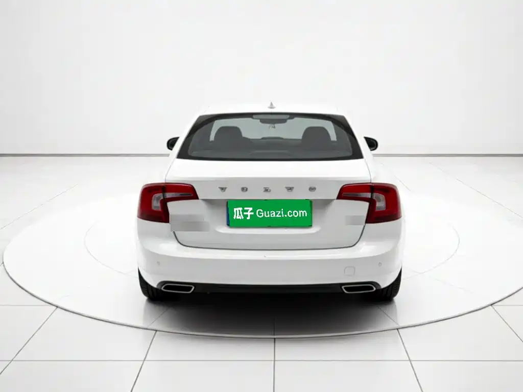 Volvo S60 — миниатюра 3
