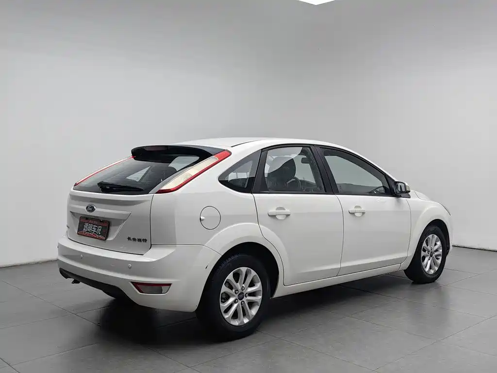 Ford Focus — миниатюра 2