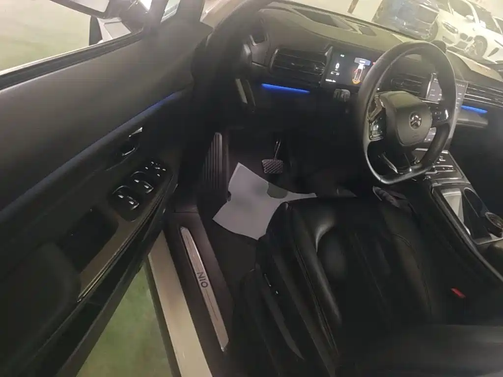 NIO ES6 — миниатюра 16
