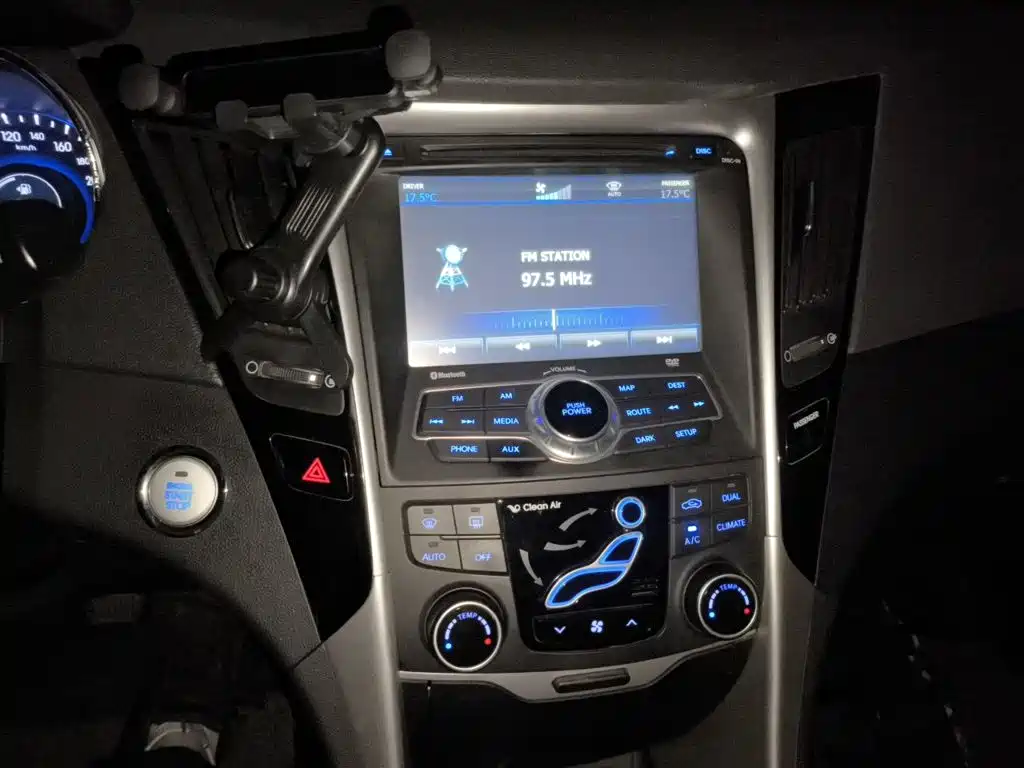 Hyundai Sonata — миниатюра 9