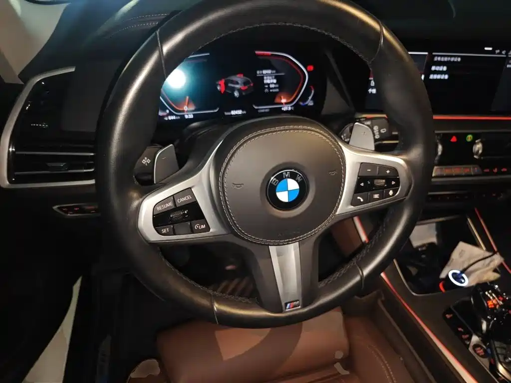 BMW X5 (Import) — миниатюра 3