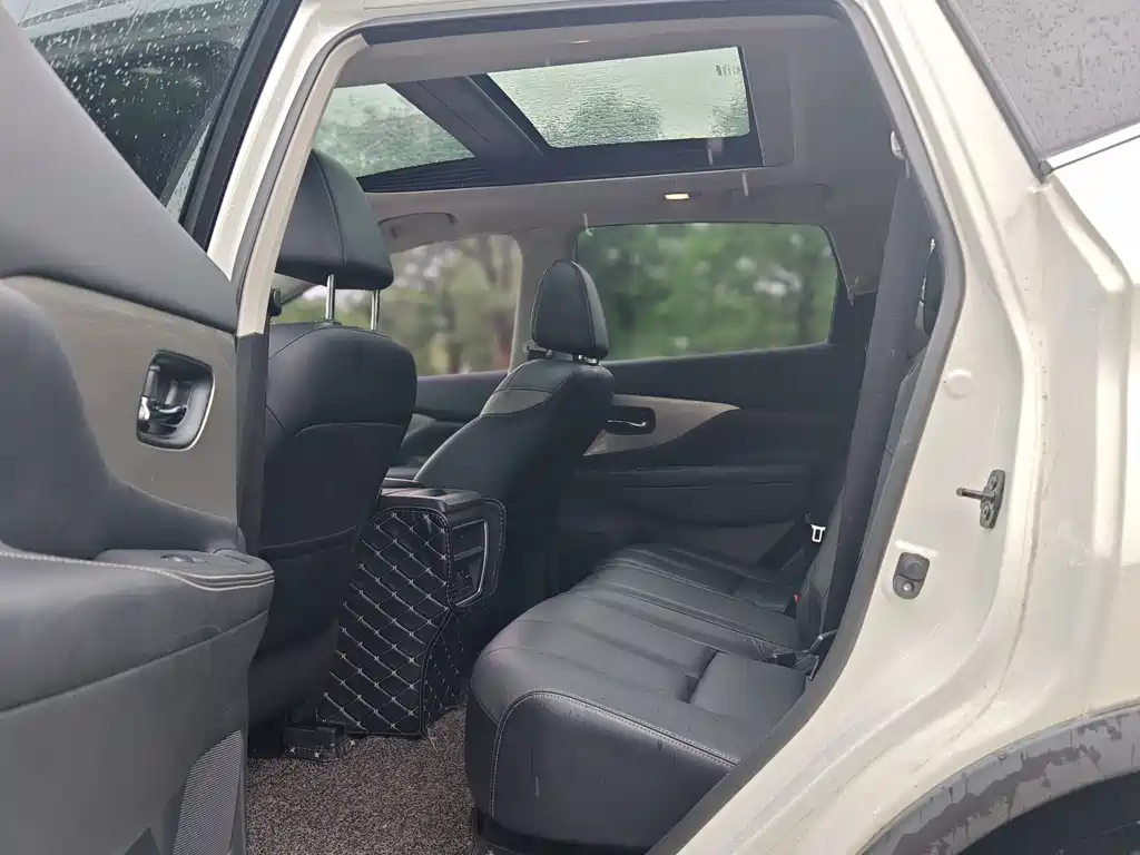 Nissan Murano — миниатюра 9