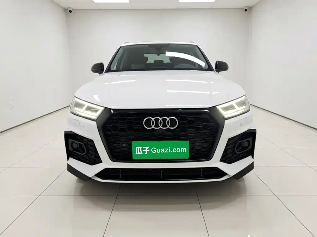 Audi Q5L — миниатюра 2