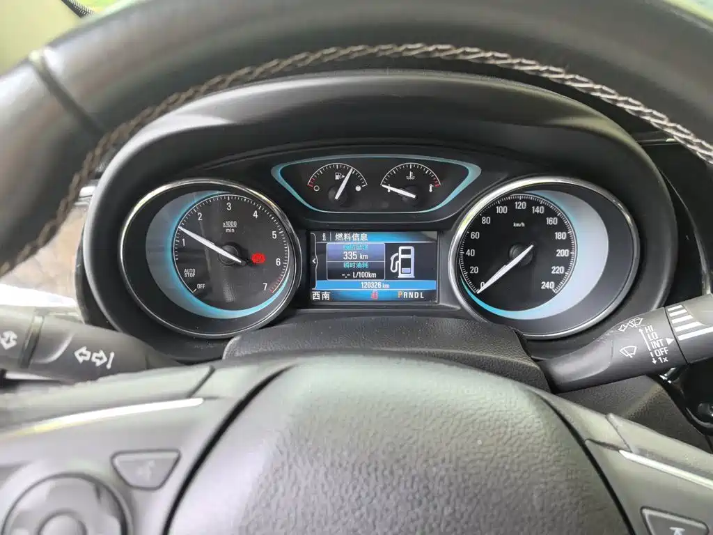 Buick Envision Plus — миниатюра 12