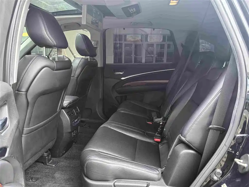 Acura MDX — миниатюра 10