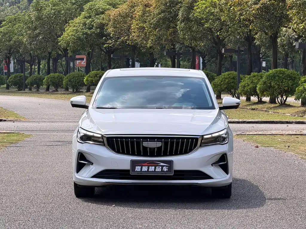 Geely Emgrand — миниатюра 2