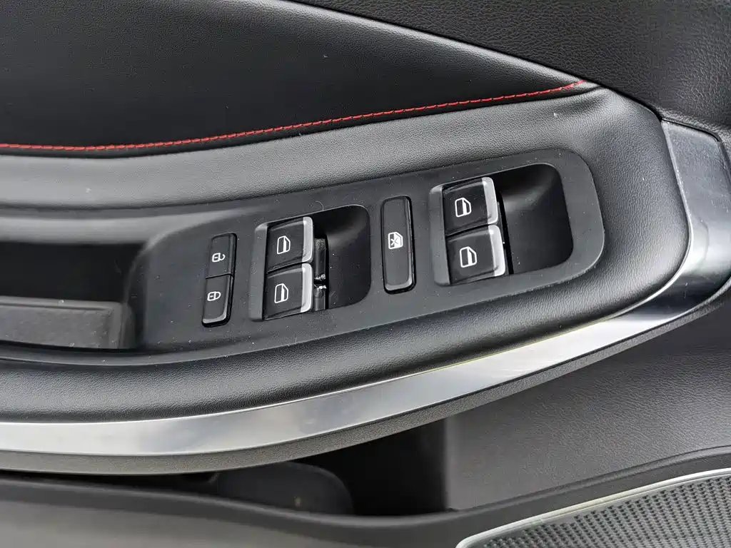 Chery Arrizo 5 PLUS — миниатюра 9