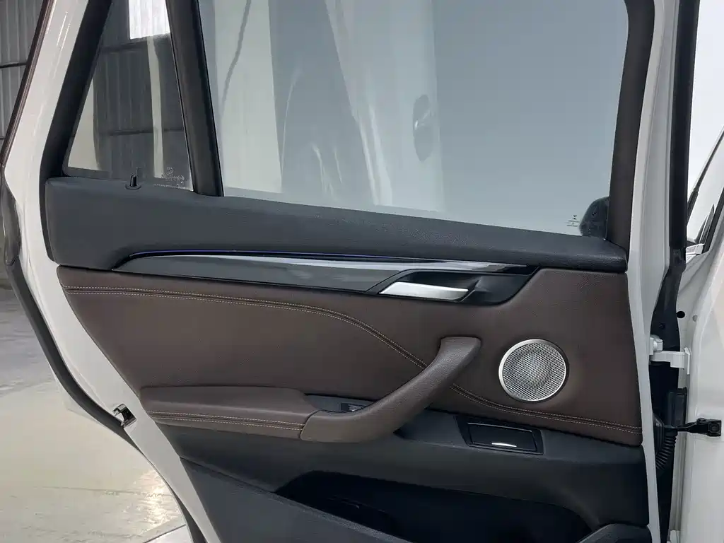 BMW X1 — миниатюра 19