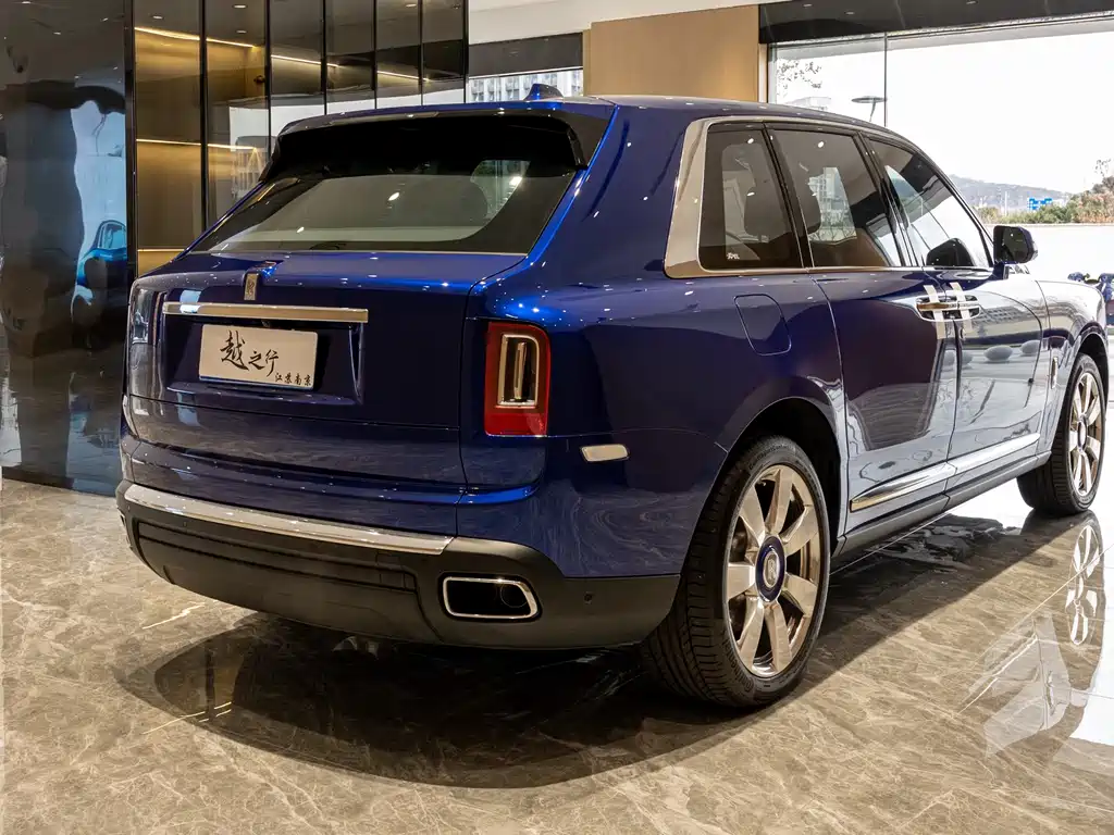 ROLLS-ROYCE CULLINAN