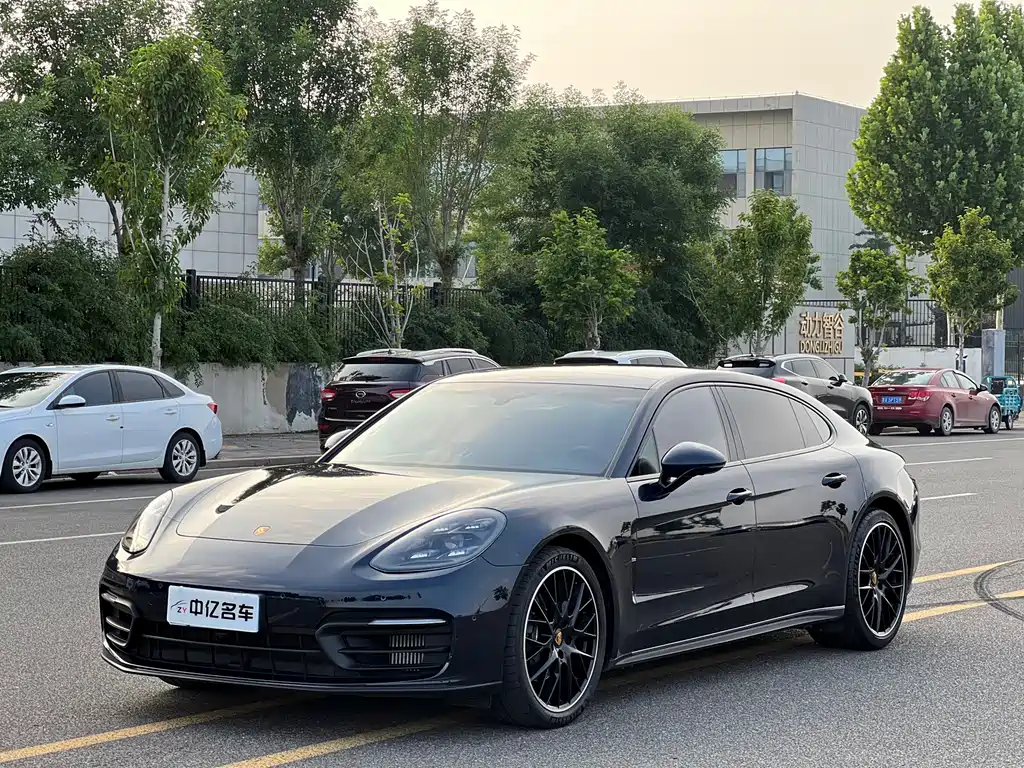 Porsche Panamera 2023 Panamera 4 Executive 2.9T