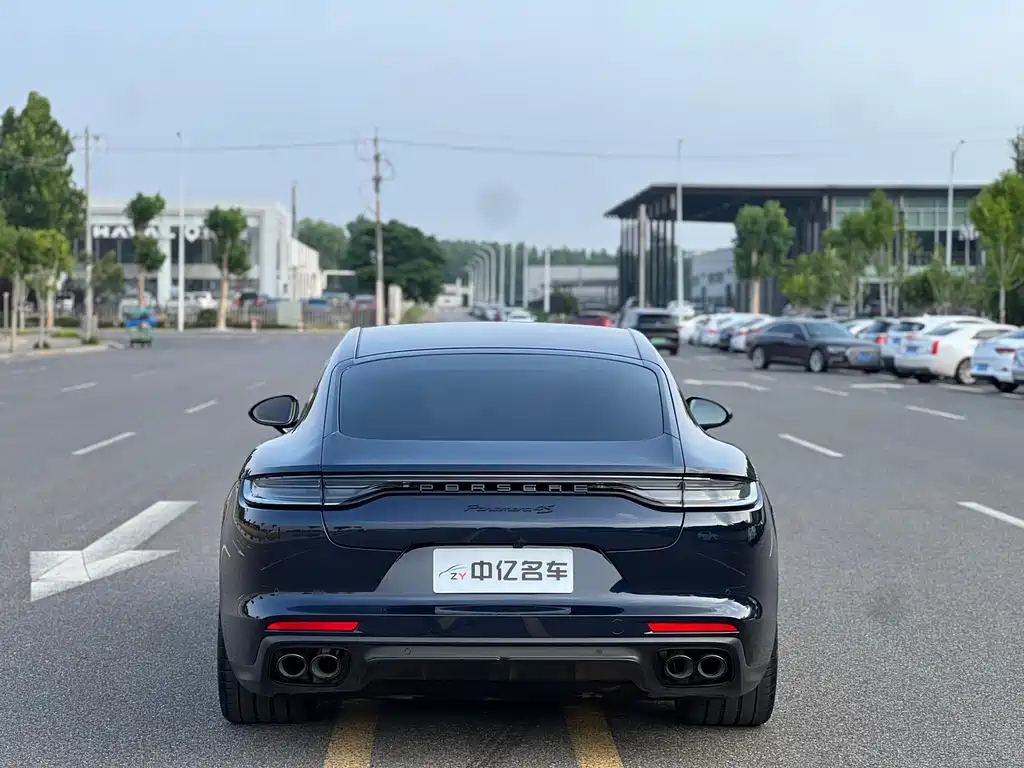 Porsche Panamera 2023 Panamera 4 Executive 2.9T