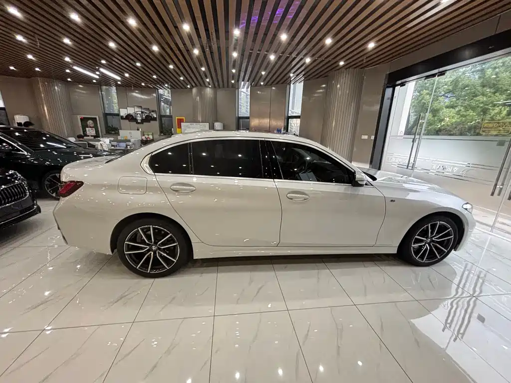 BMW 3 Series 3 2023 320Li M Sport