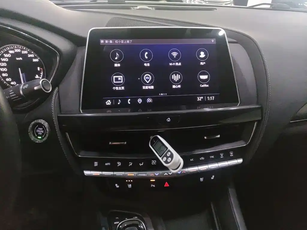 Cadillac CT5 — миниатюра 13