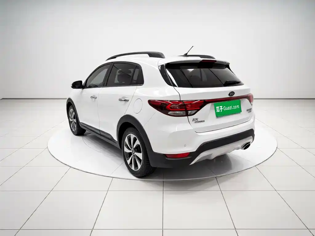 Kia KX Cross — миниатюра 4