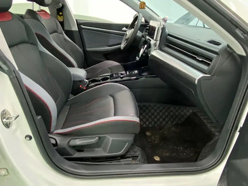 Volkswagen Lamando — миниатюра 20