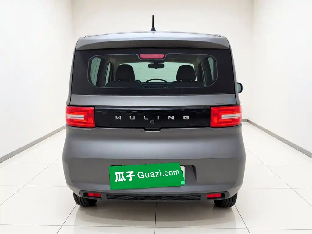 Wuling MINIEV — миниатюра 5