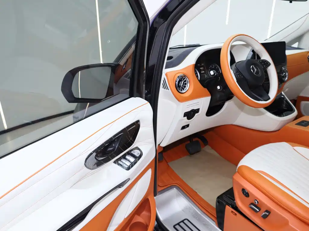 Mercedes-Benz Vito — миниатюра 13