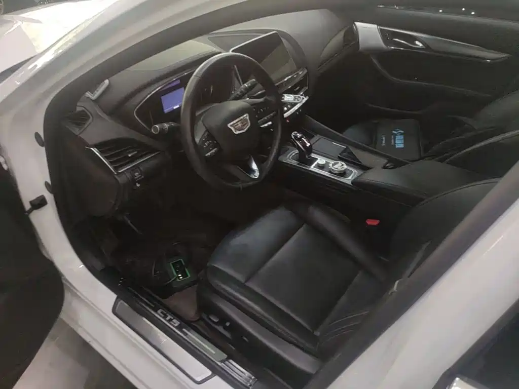 Cadillac CT5 — миниатюра 15