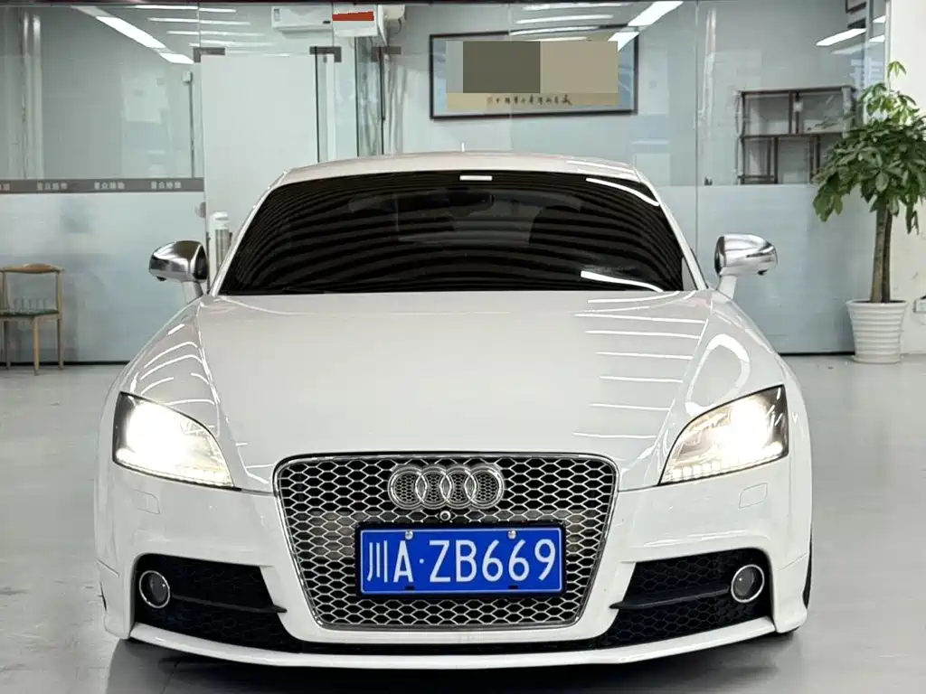 Audi TT — миниатюра 2