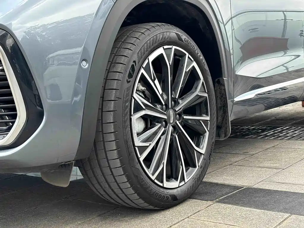 Geely Xingyue L — миниатюра 9