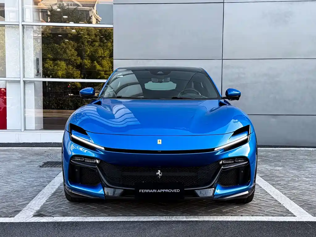 Ferrari Purosangue 2024