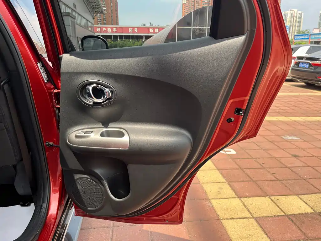 Infiniti ESQ — миниатюра 29