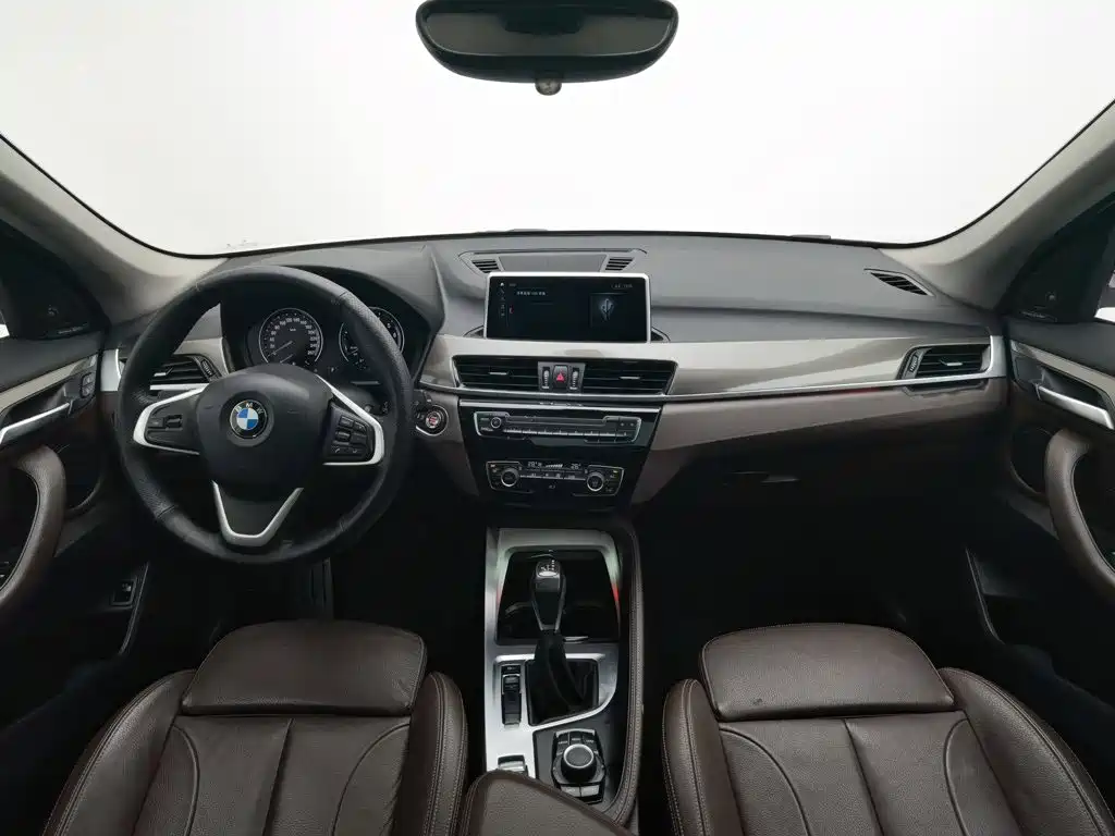BMW X1 — миниатюра 5