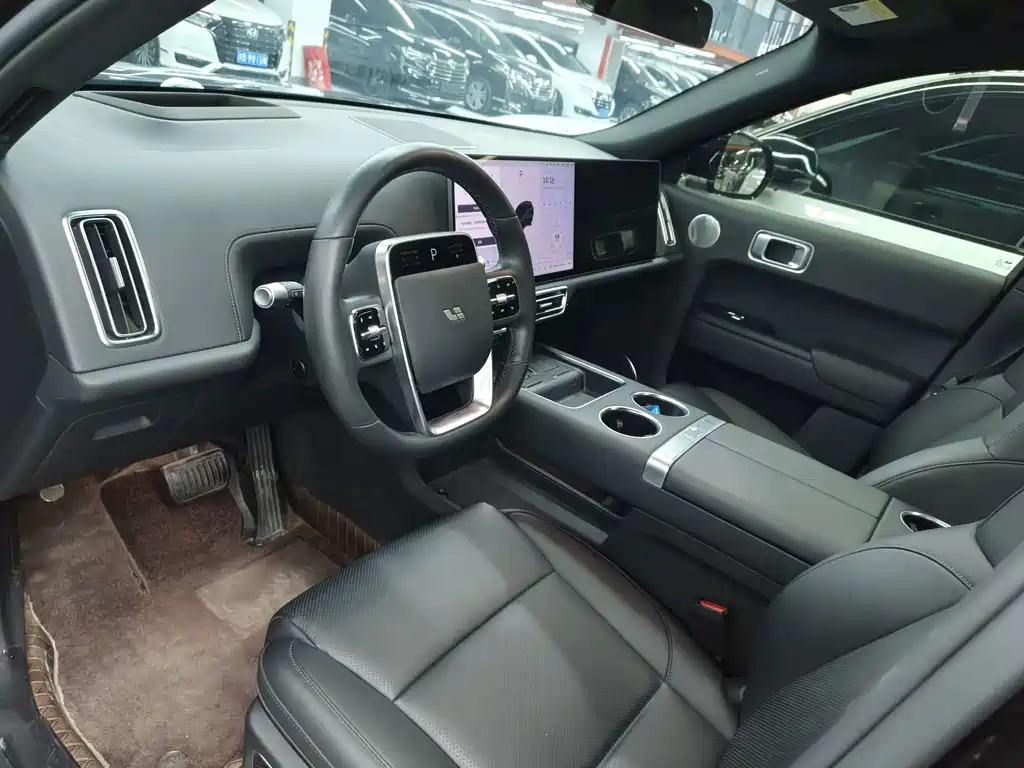 Li Auto Li L8 — миниатюра 9