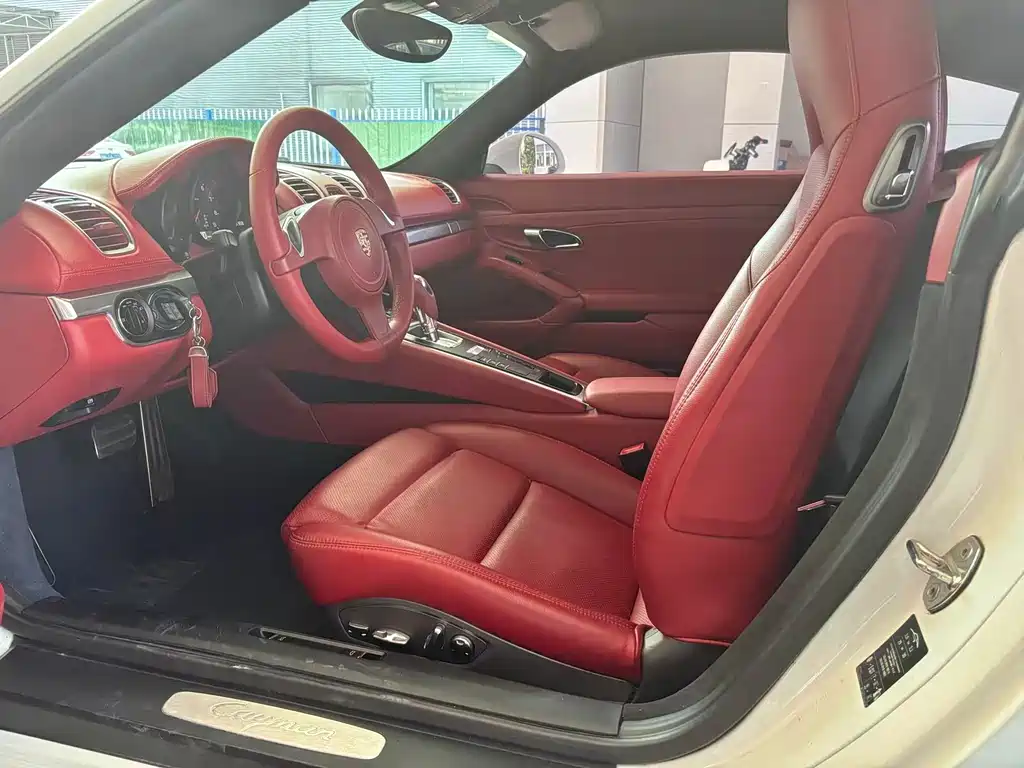 Porsche Cayman — миниатюра 11